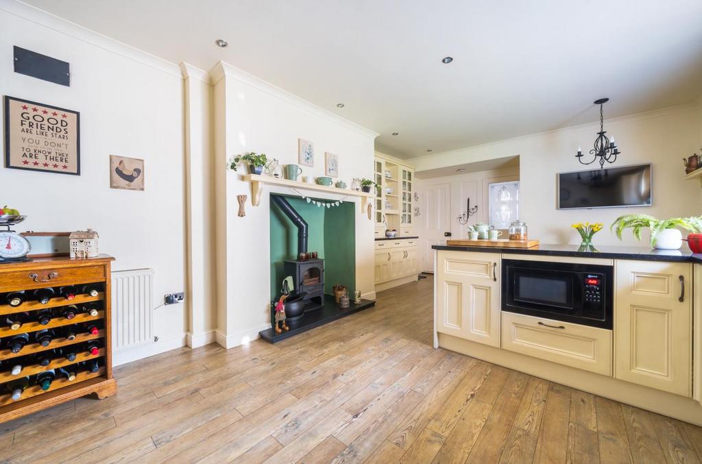 Breakfast kitchen