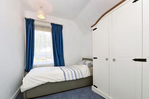 19 Moorsyde Crescent, Sheffield, S10 1QJ
