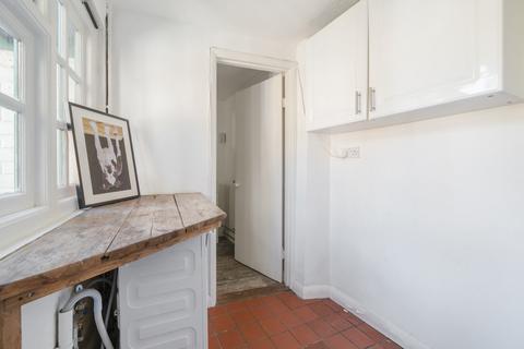 129 Brighton Road, Godalming, GU7 1PW