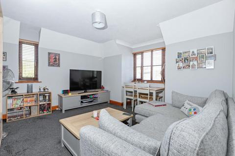 1 bedroom flat for sale, West Street, Sompting, Lancing