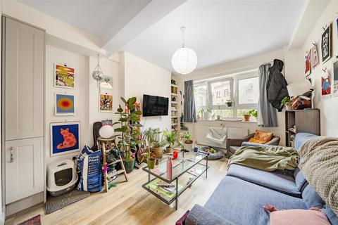 3 bedroom maisonette for sale, Adams Gardens Estate, Rotherhithe, London, SE16