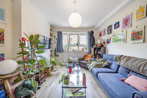 3 bedroom maisonette for sale, Adams Gardens Estate, Rotherhithe, London, SE16