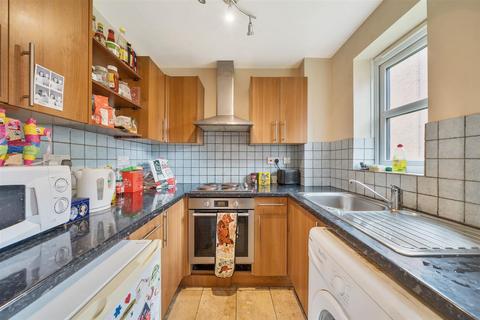 1 bedroom flat for sale, Stunell House, John Williams Close, New Cross, London, SE14