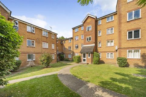 2 bedroom flat for sale, Inwen Court, Grinstead Road, Deptford, London, SE8