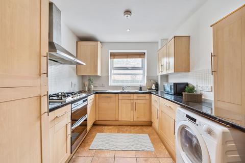 3 bedroom apartment for sale, Maltby Street, London, SE1