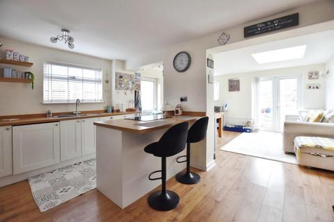 13 Foxcombe Road, Bristol, BS14 0JT