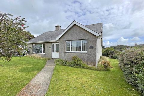 2 bedroom bungalow for sale, Penaber Estate, Criccieth, Gwynedd, LL52