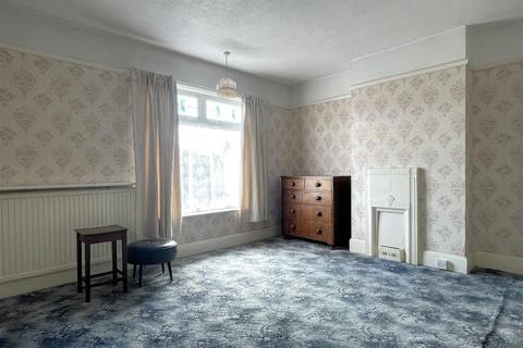 56 Blackheath Road, Lowestoft, NR33 7JQ