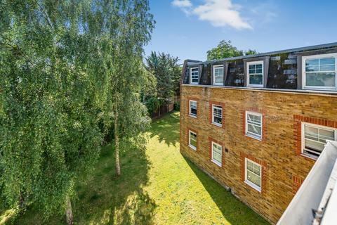 2 bedroom flat for sale, Coombe Lane, Raynes Park