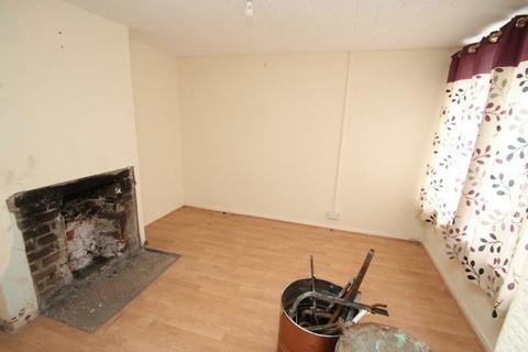 2 bedroom flat for sale, Rassau Road, Rassau, Ebbw Vale, Blaenau Gwent, NP23 5BH