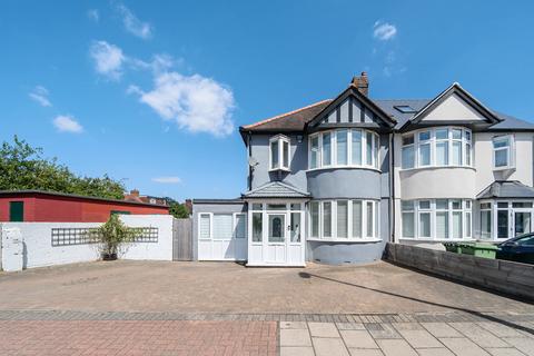 3 bedroom semi-detached house for sale, Sidcup Road, London