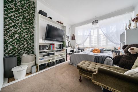 859 Sidcup Road, London, SE9 3SG