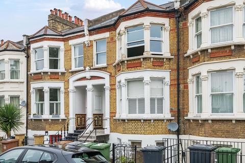 1 bedroom apartment for sale, Tressillian Road, London