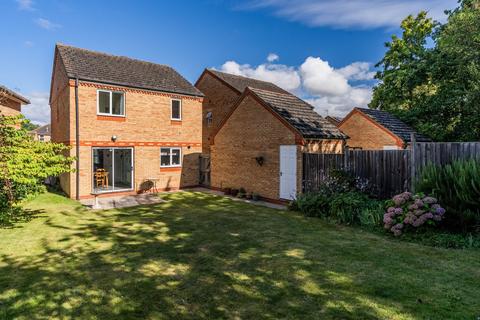 3 bedroom detached house for sale, Kestrel Close, Cottenham, CB24