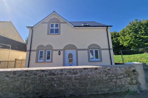 3 bedroom detached house for sale, Pennar, Pembroke Dock, Pembrokeshire, SA72