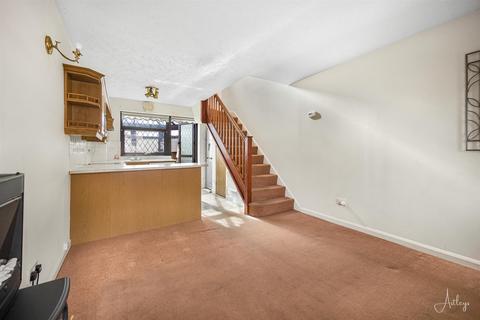 22 Willet Close, Neath, SA11 1RZ