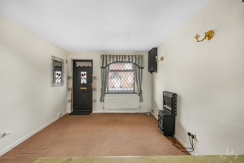 22 Willet Close, Neath, SA11 1RZ