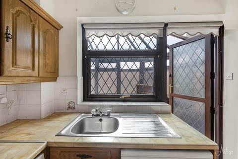 22 Willet Close, Neath, SA11 1RZ