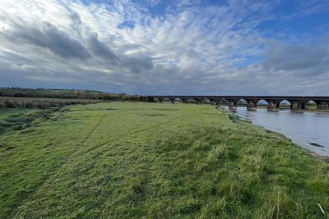 Land for sale, Talyclun, Llangennech