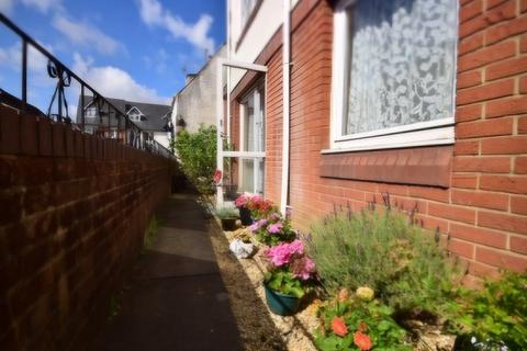 1 bedroom ground floor flat for sale, Crocker Street, Newport, Isle of Wight