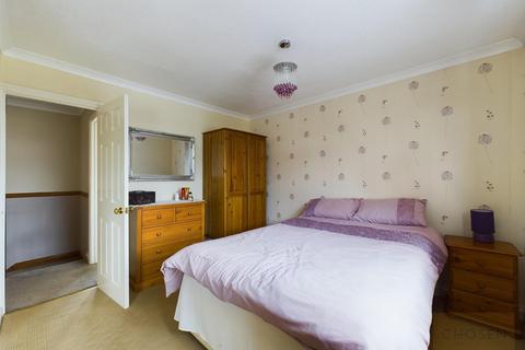8 Cranwell Close, Matson, Gloucester, GL4 6JR