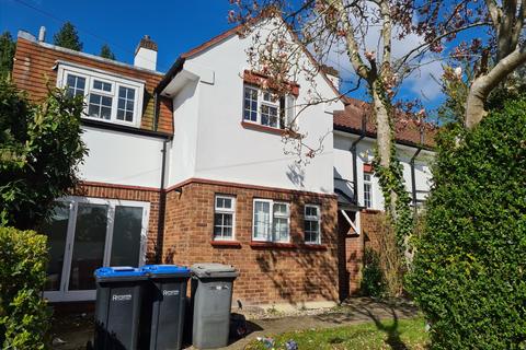 6 bedroom semi-detached house to rent, Egham TW20