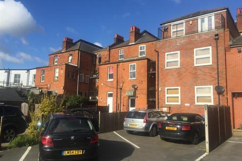 1 bedroom flat to rent, Egham TW20