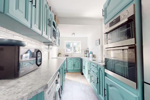 5 Lingfield Road, Gravesend, DA12 5AH