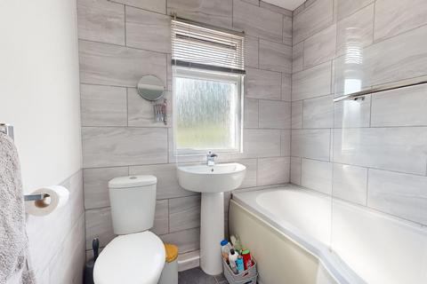 5 Lingfield Road, Gravesend, DA12 5AH