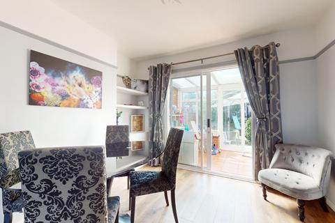 5 Lingfield Road, Gravesend, DA12 5AH