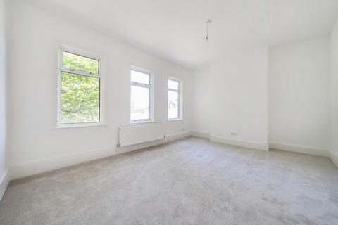 82 Brewery Road, London, SE18 1NG