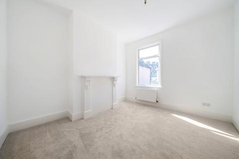 82 Brewery Road, London, SE18 1NG