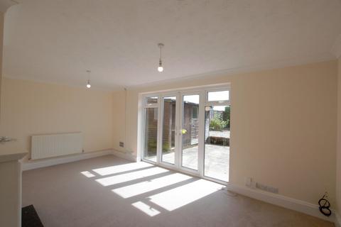 3 bedroom terraced house for sale, Edison Road, Stevenage