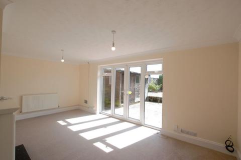 3 bedroom terraced house for sale, Edison Road, Stevenage