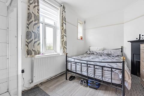 173 Randlesdown Road, Bellingham, London, SE6 3SP