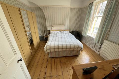 Clynder Caradoc Road, Aberystwyth, SY23 2JY