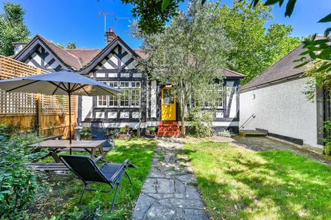 4 bedroom cottage for sale, Makepeace Avenue, Highgate, London, N6