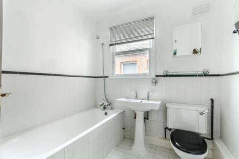 3 bedroom maisonette to rent, Rosendale Road, West Dulwich, London, SE21