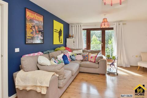 1 bedroom flat for sale, Staverton Grove, Milton Keynes, Bucks, MK10