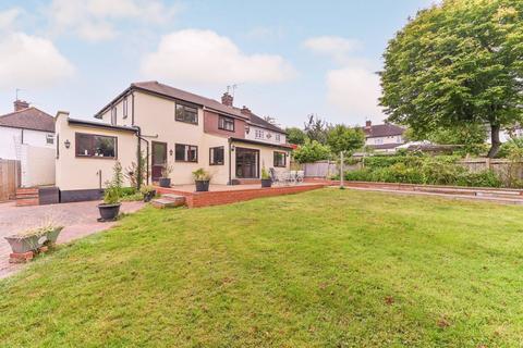 2 Downsview Gardens, London, SE19 3XQ