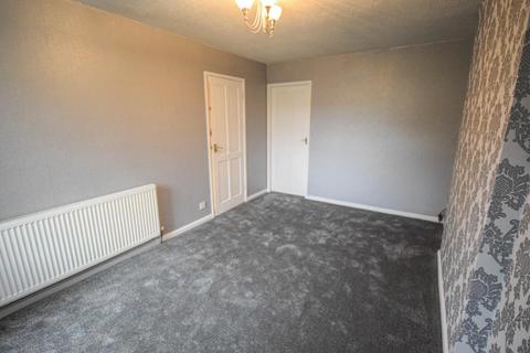 1 bedroom apartment for sale, Fairburn Gardens, Bradford