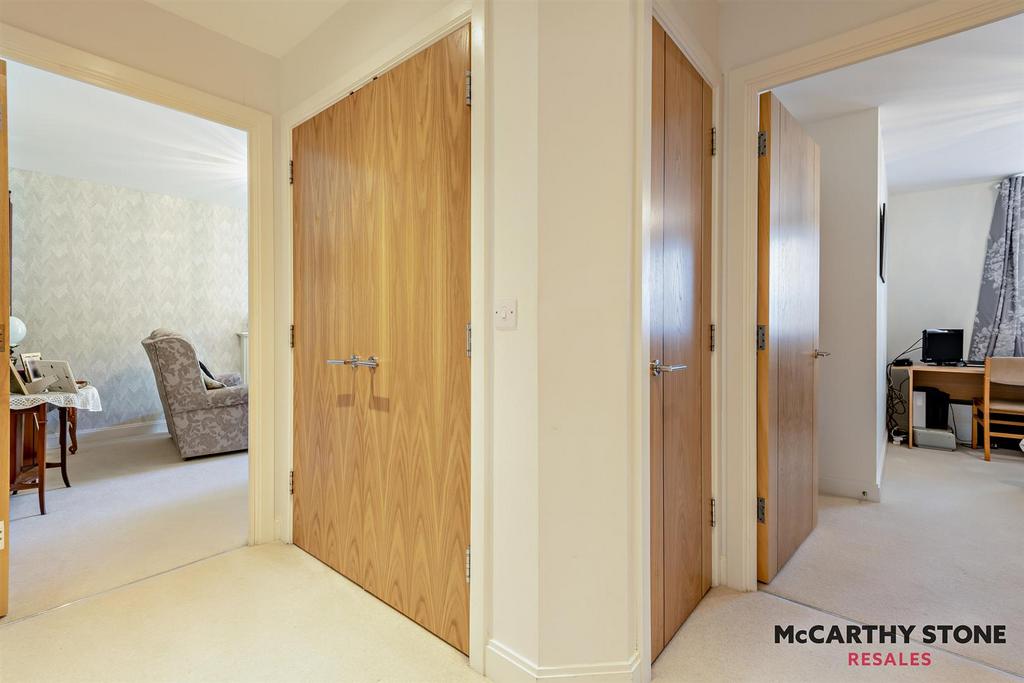 8614549-interior10-800.jpg