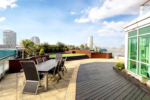 4 bedroom apartment for sale, St. George Wharf, London, SW8