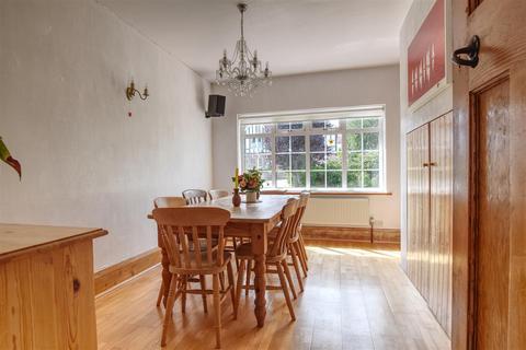 4 bedroom detached house for sale, Dorset Road, Bexhill-On-Sea