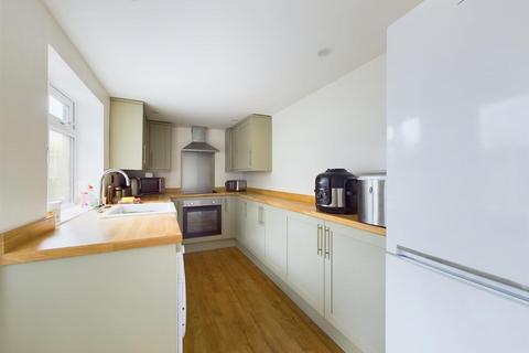 141 Seymour Road, Gloucester, GL1 5QD