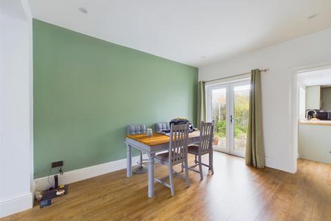 141 Seymour Road, Gloucester, GL1 5QD