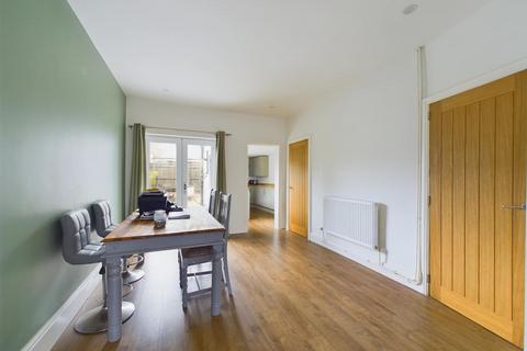 141 Seymour Road, Gloucester, GL1 5QD