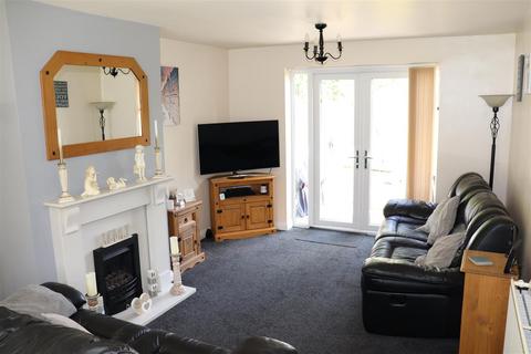60 Grange Crescent, Walsall, WS4 1NS