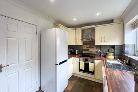 93 Robins Hill, Brackla, Bridgend, CF31 2PJ