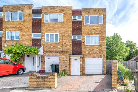 4 bedroom end of terrace house for sale, Highview Terrace, Priory Hill, Dartford, Kent, DA1